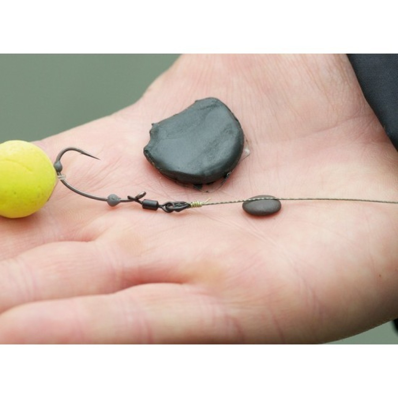 Меко олово,тежест за монтажи CarpMax Tungsten Putty