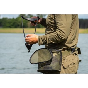 Чанта за топчета Korda Compac Camo Boilie Caddy